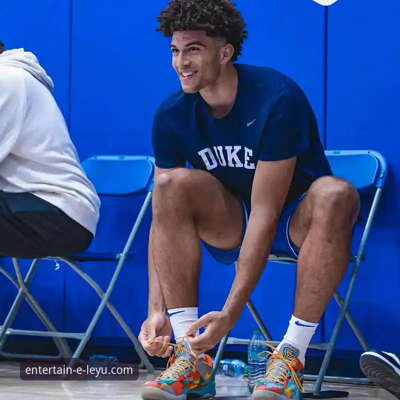 乐鱼优惠活动 为什么卡梅隆·布泽尔的NBA选秀备战值得每个篮球迷关注?